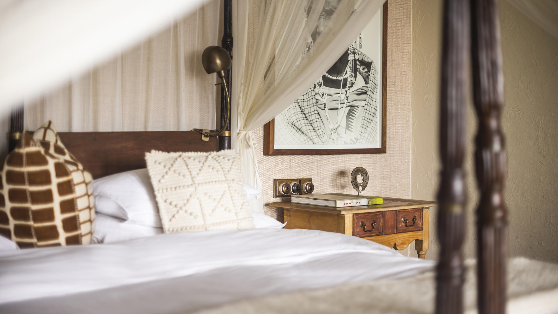 Singita sasakwa lodge bedroom 3 peter jackson