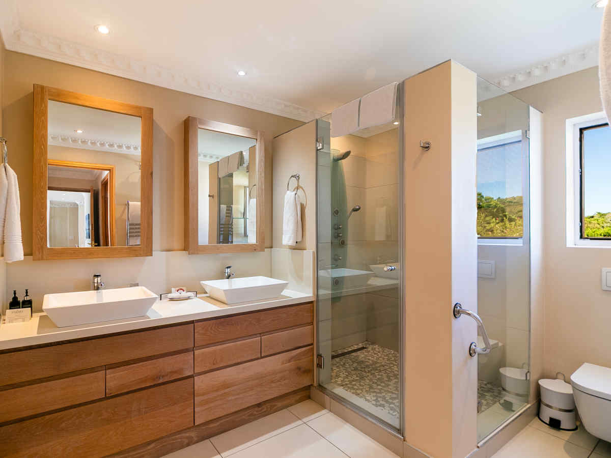 Executive suite 3