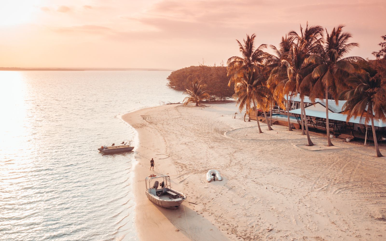 Tiwi Island Retreat | LAT.40