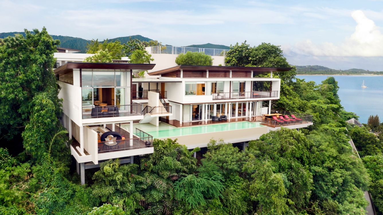 Usmwh exterior villa :wide hor