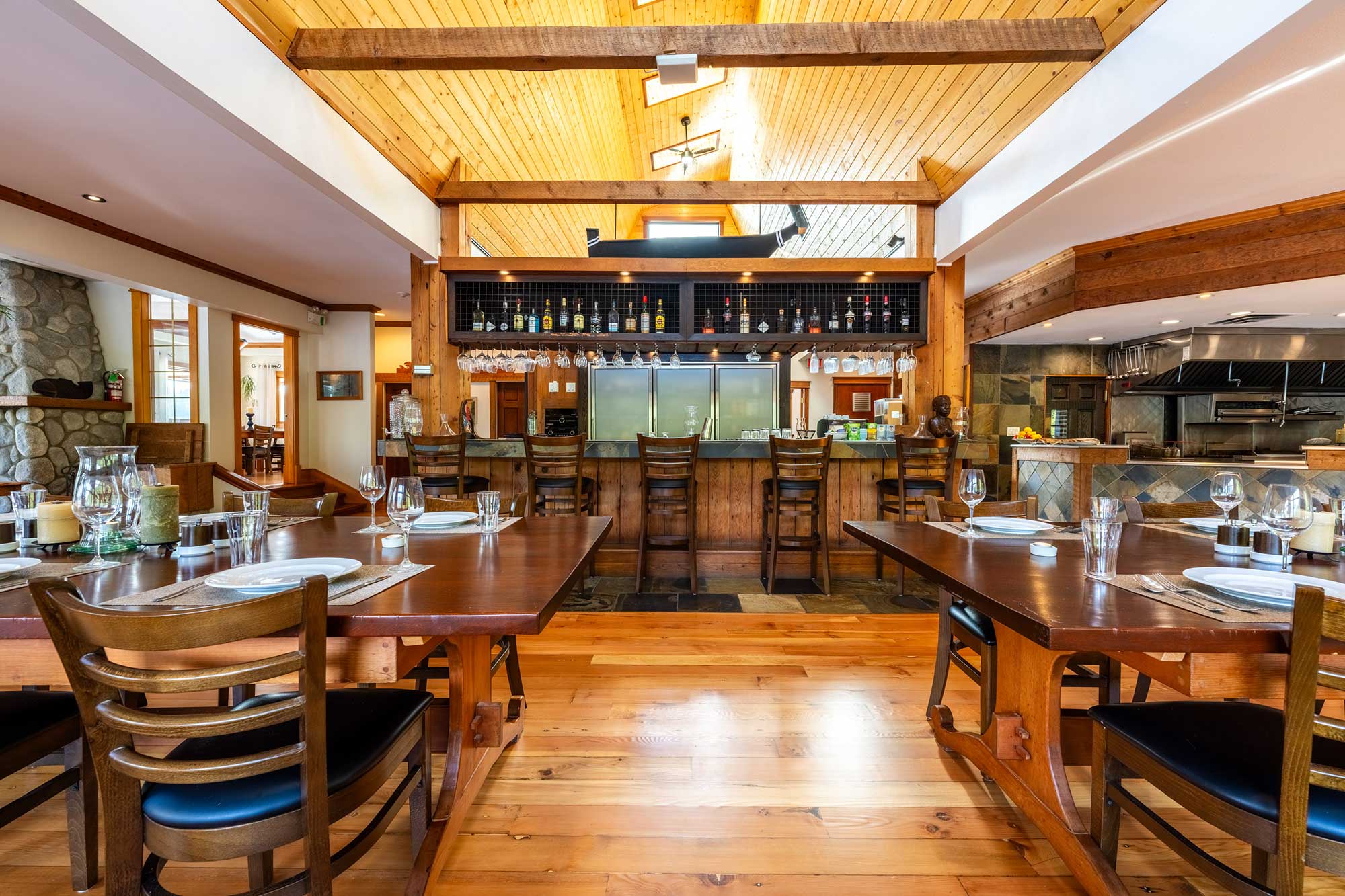 Tofino wilderness resort of 40