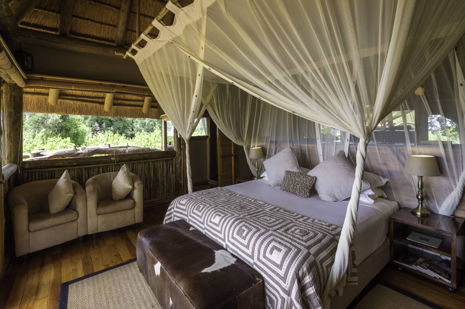 Kwetsani luxury bed