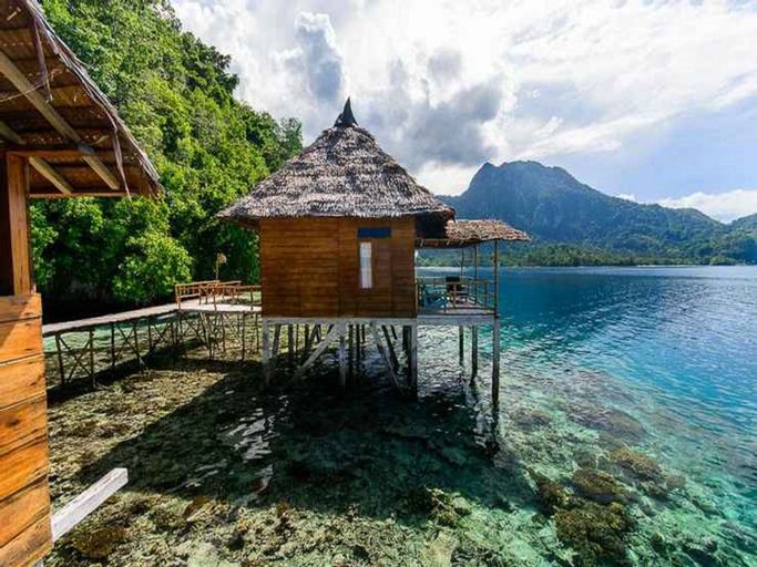 Ora Beach | LAT.40