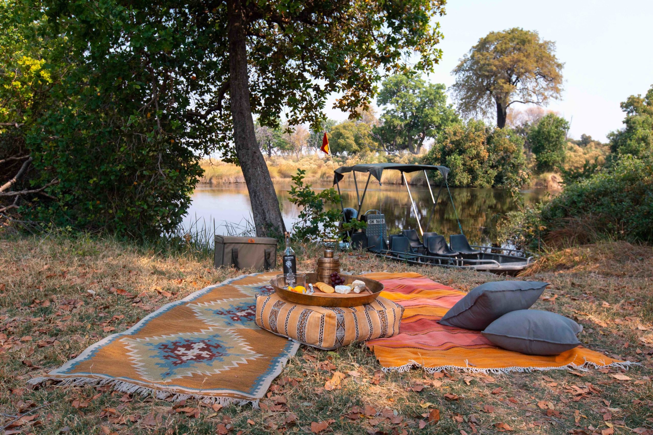 Mboma Island Expeditions en Delta Okavango