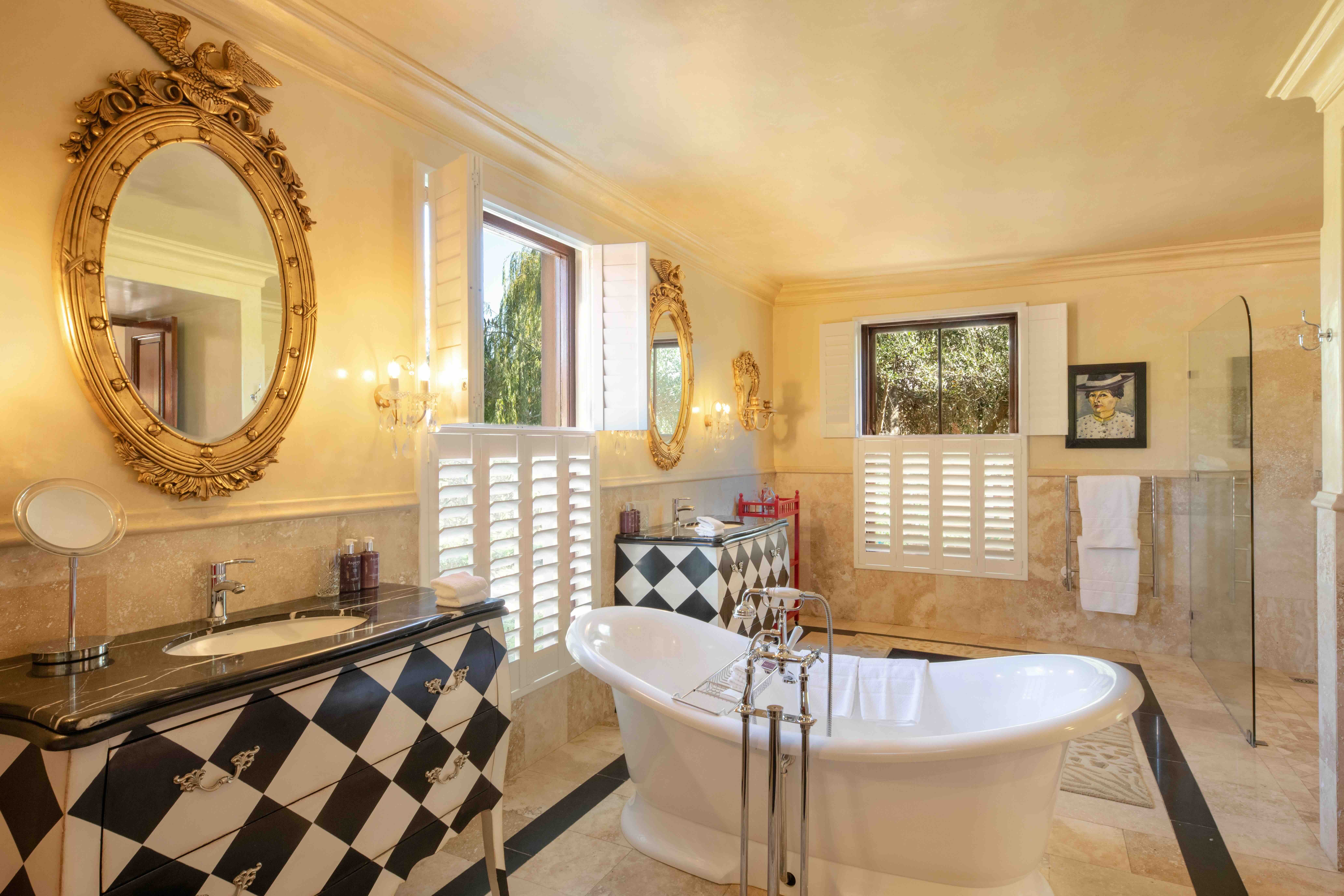 LR Vineyard Suite Two En Suite Downstairs   1