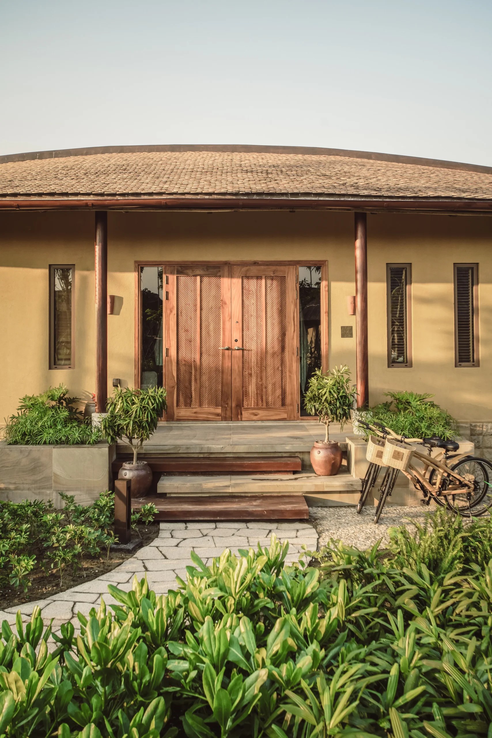 River Family Villa Outside 1 jpg