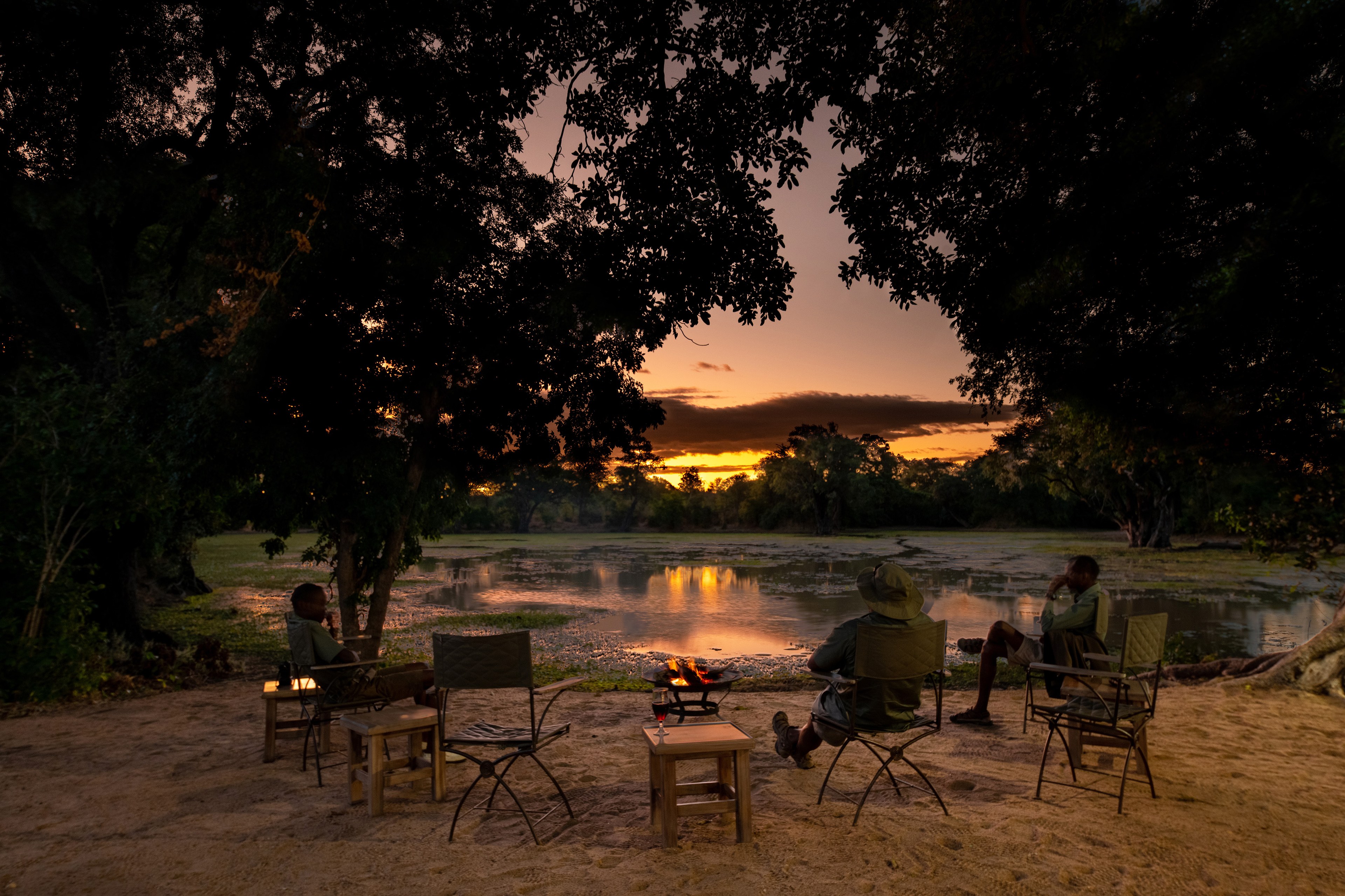 Ingwe Pan Camp, Mana Pools