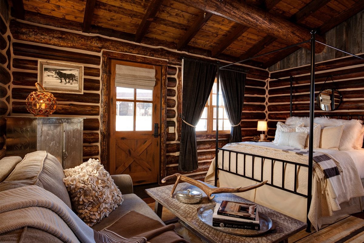 Cabin Suite Wood  1